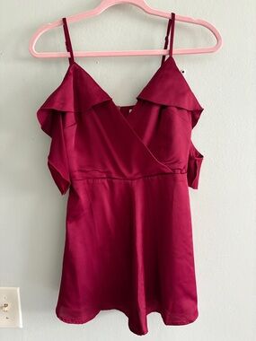 Kimchi blue off shoulder v neck  romper 2